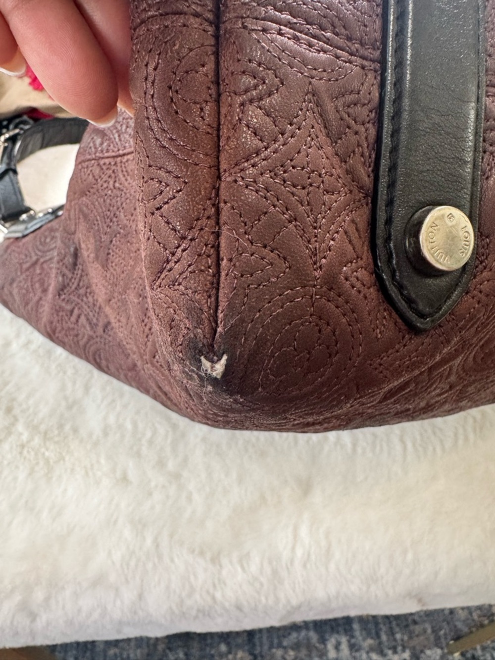 Louis Vuitton Antheia PM Hobo Plum Leather Authentic Shoulder Bag - Picture 11 of 16